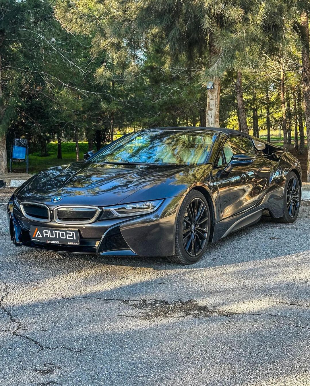 BMW i8 RoadSter M Sport