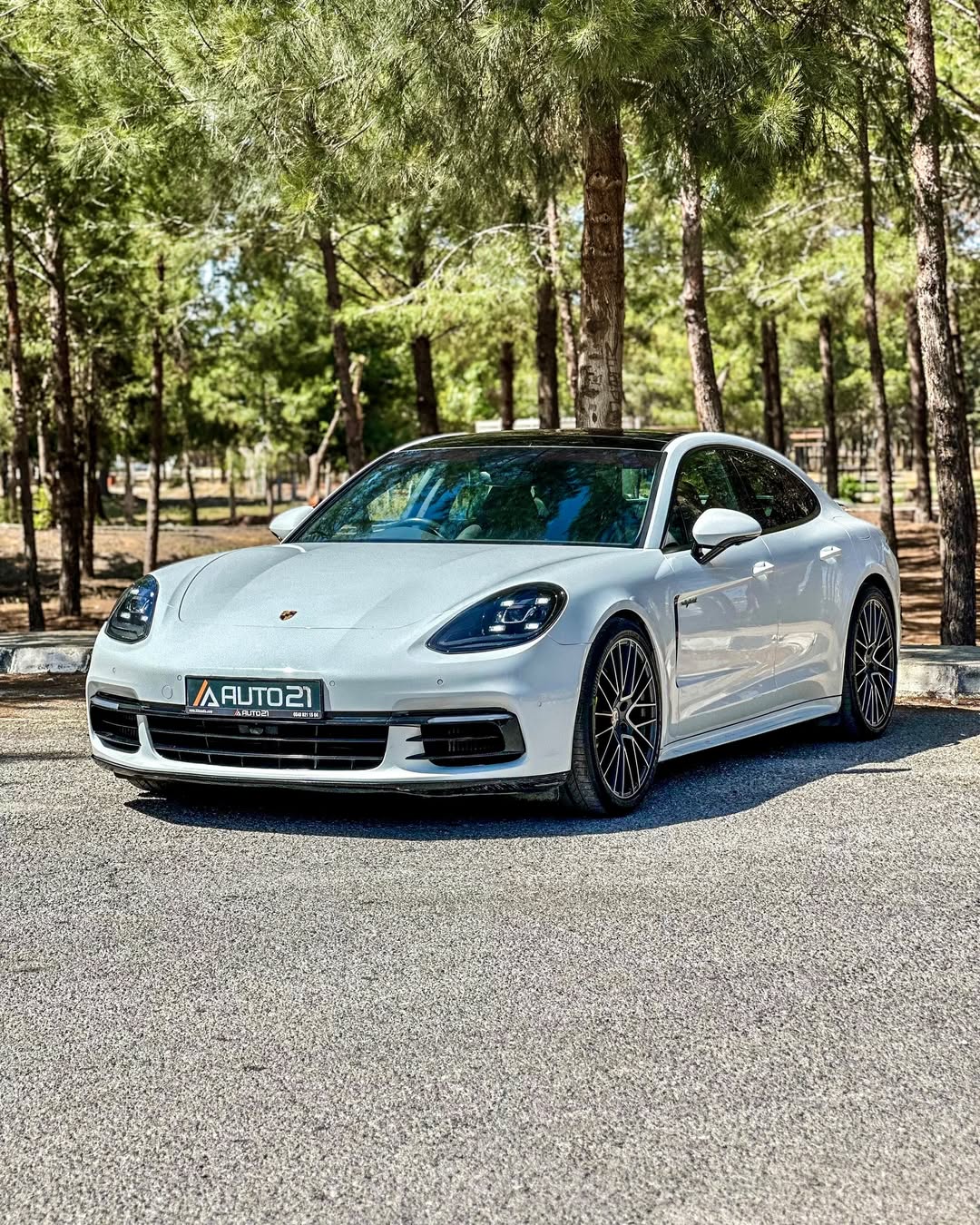 Porsche Panamera 4 Hybrid