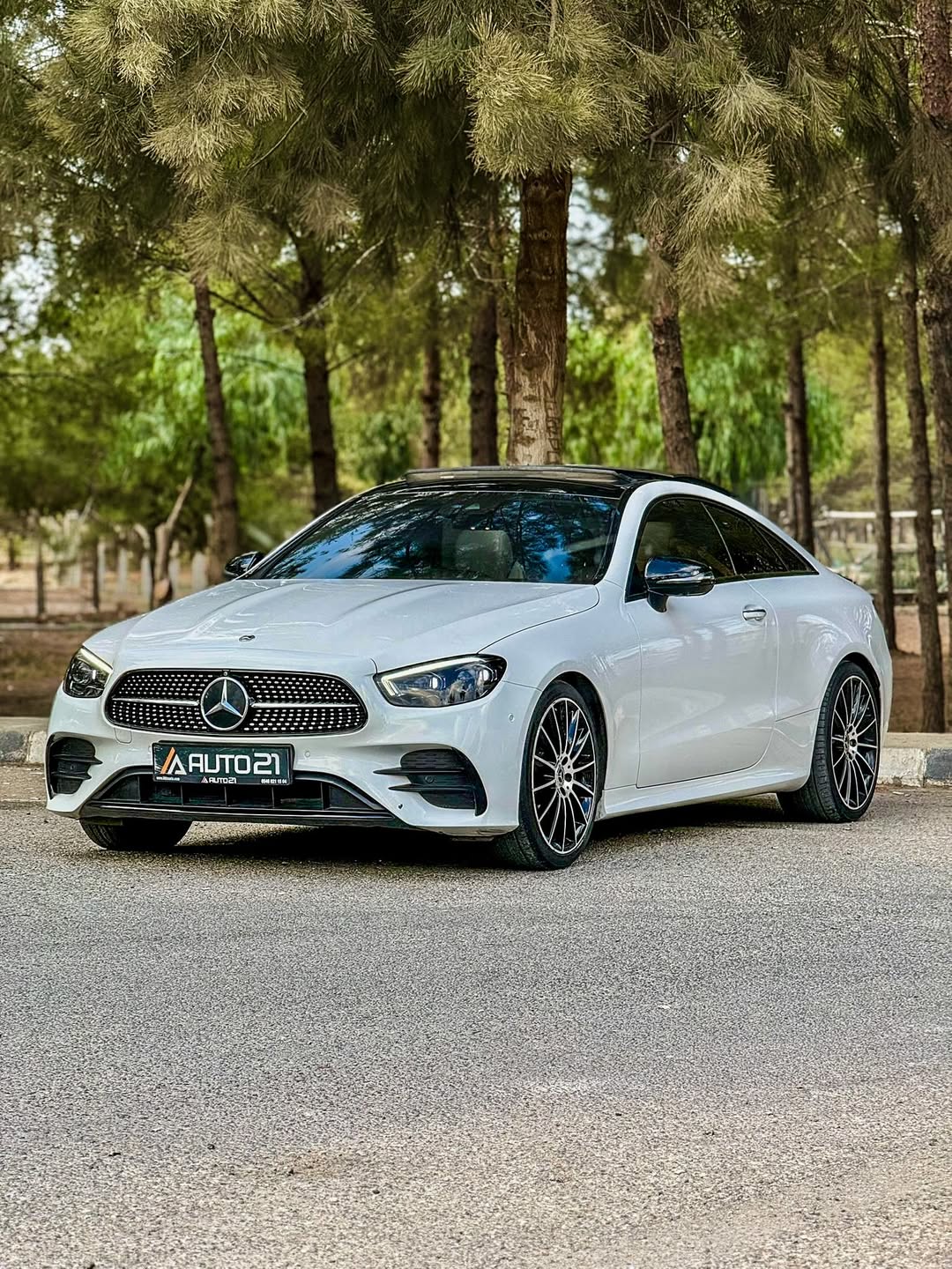 Mercedes-Benz E300 AMG Line Sport 